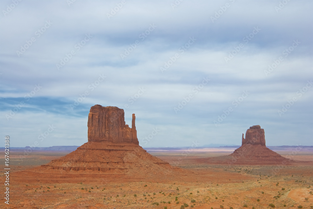 Monument Valley Navajo Tribal Park, Arizona & Utah, USA Monument Valley Navajo Tribal Park, Arizona & Utah, USA