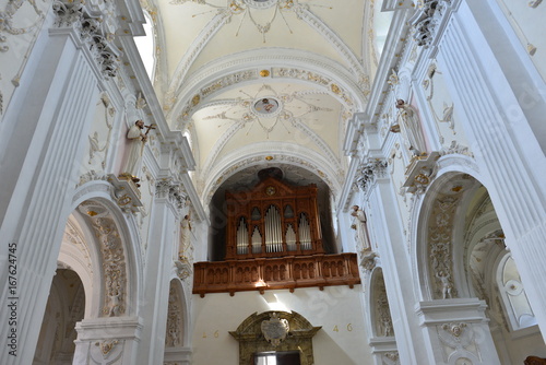 Innenansicht der Klosterkirche- Abtei Marienberg Benediktinerkloster in Vinschgau Südtirol, Italien 