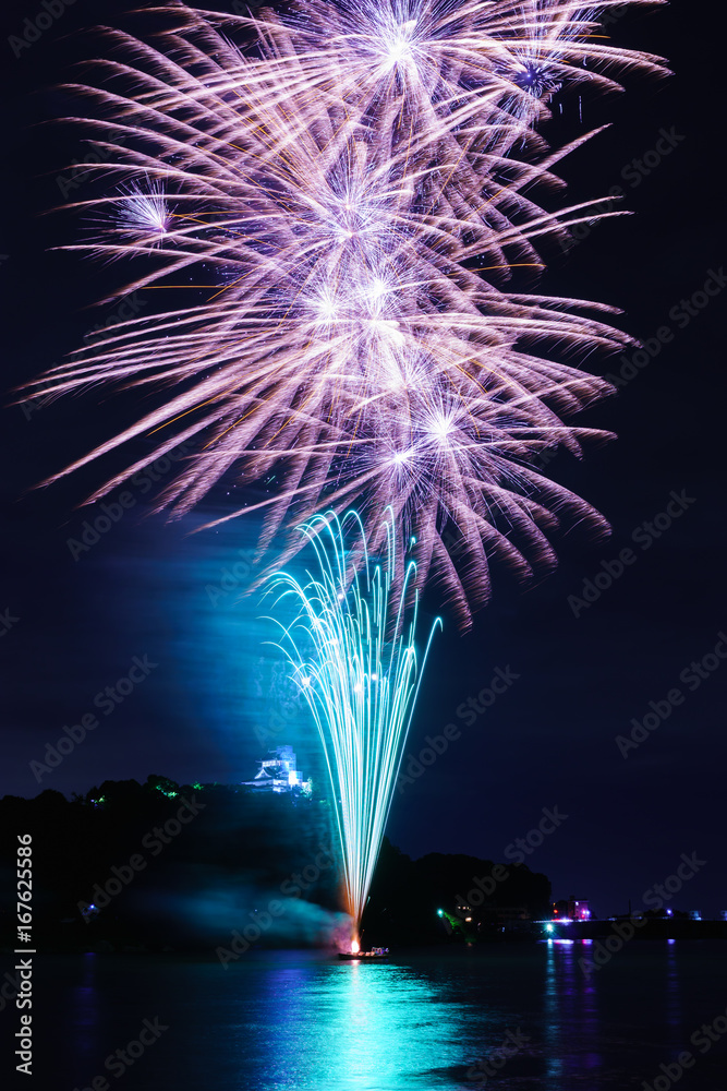 Fireworks festival in the Kisogawa River