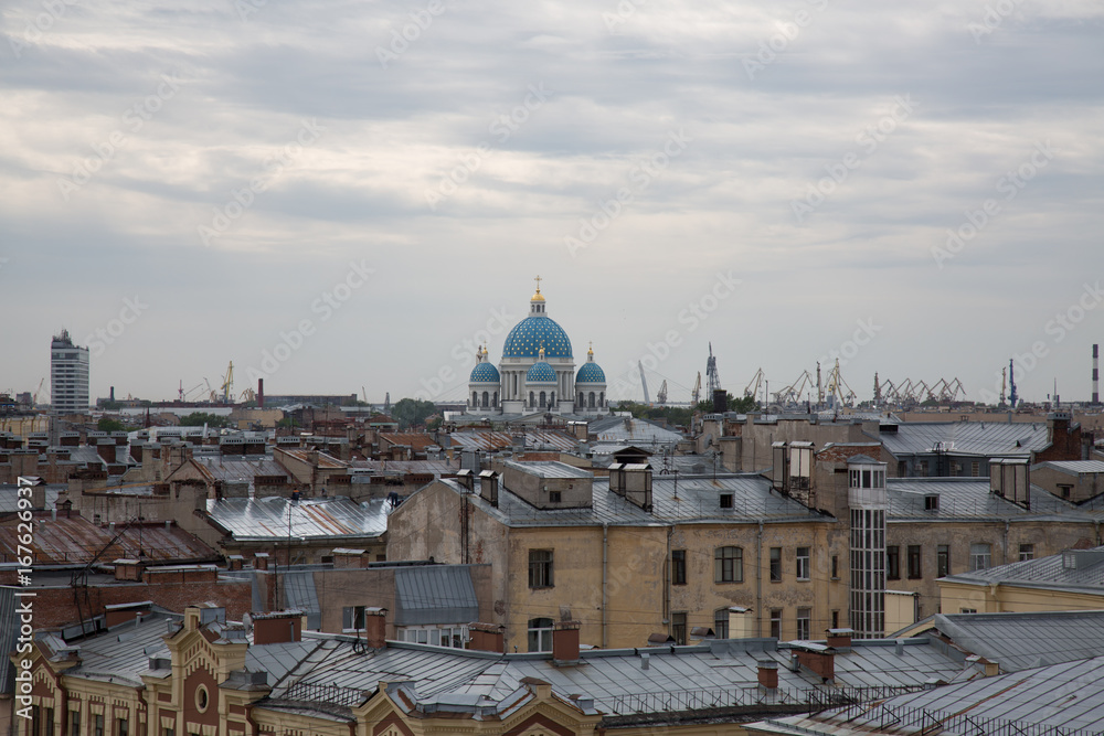 Fototapeta premium Landmark Saint Petersburg beautiful Trinity church cityscape
