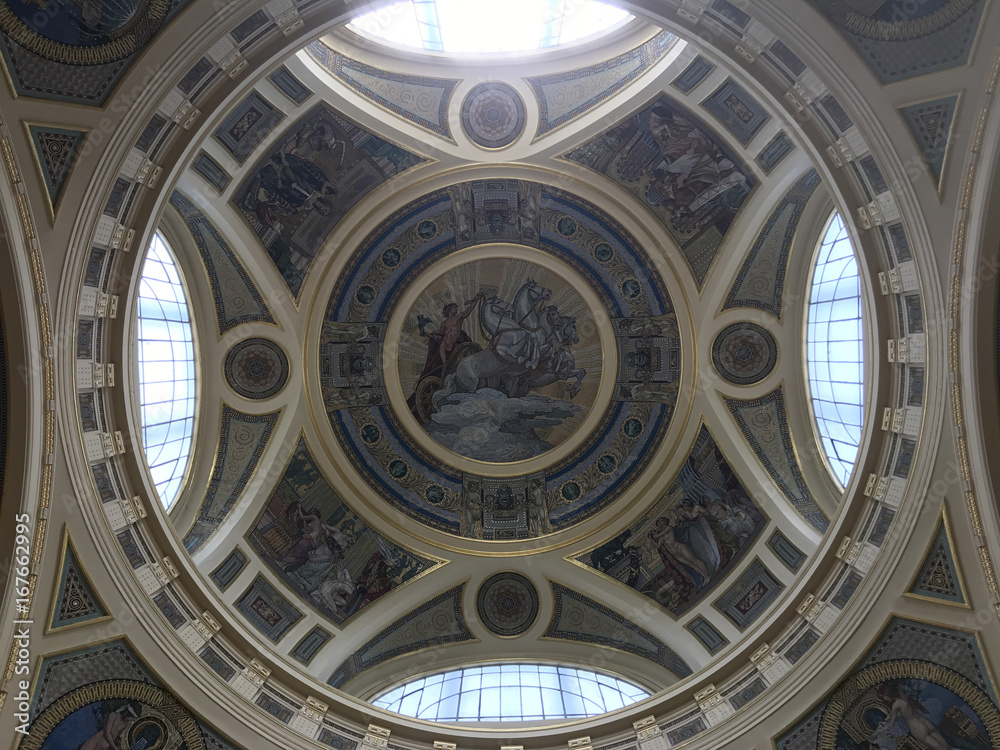 The dome Inside the Szechenyi Thermal Bath