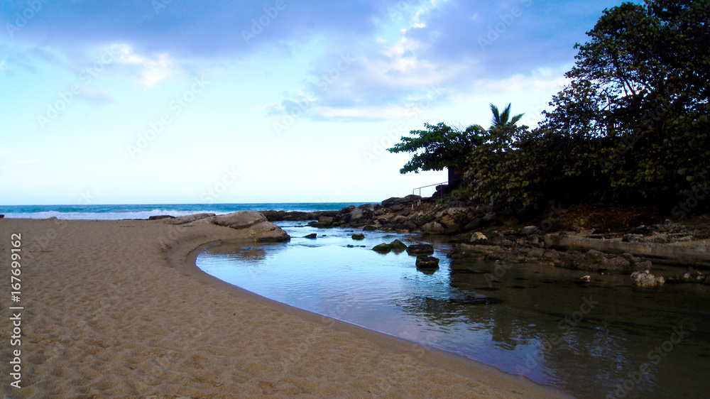 Atardecer en la Playa de Isabela, Puerto Rico