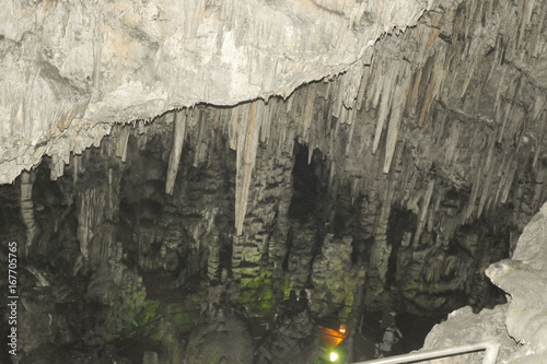 сталактиты в Диктейской пещере Греции photo