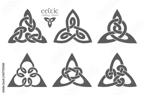 Vector celtic trinity knot part 2. Ethnic ornament. Geometric de