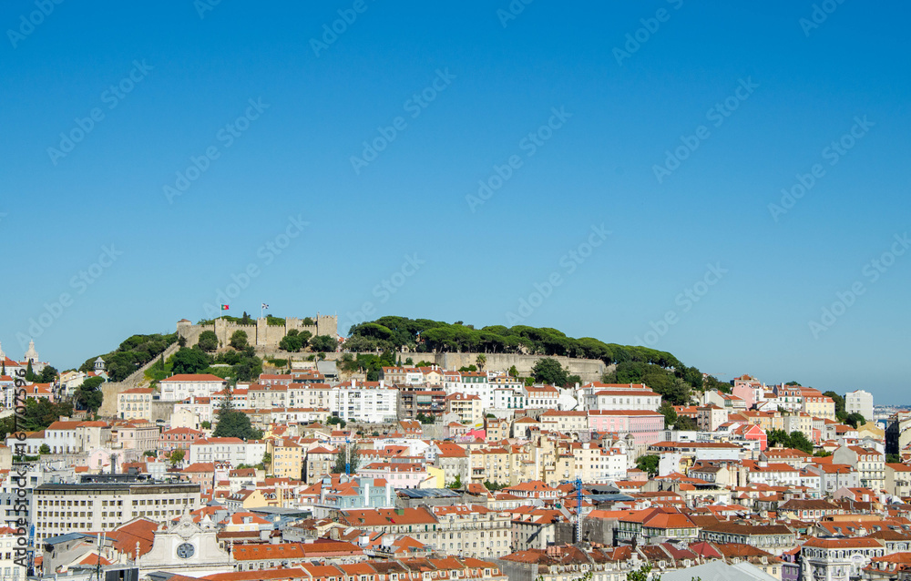 Vue de la ville et du Château Saint-Georges de Lisbonne