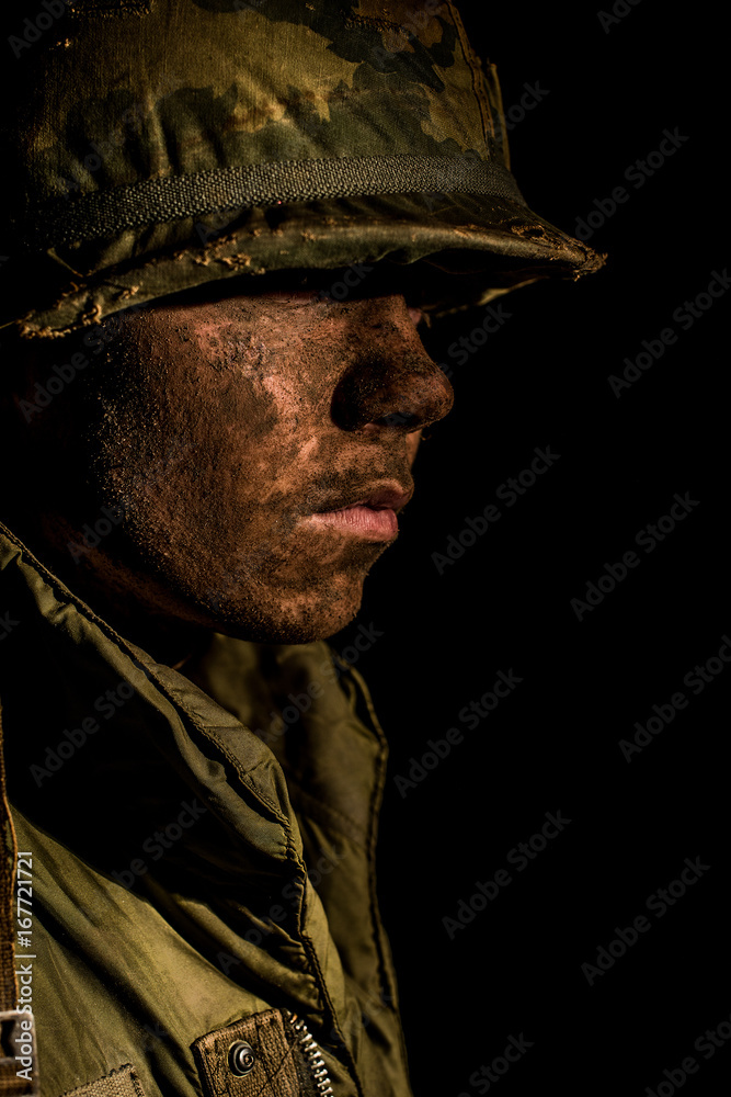 Shell Shocked Africanamerican Soldier Vietnam War Stock Photo 407603749