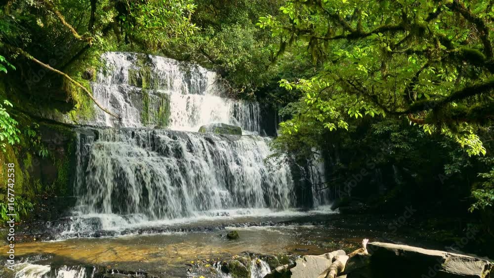 Purakaunui Falls, Catlins, South Island, New Zealand Purakaunui Falls, Catlins, South Island, New Zealand