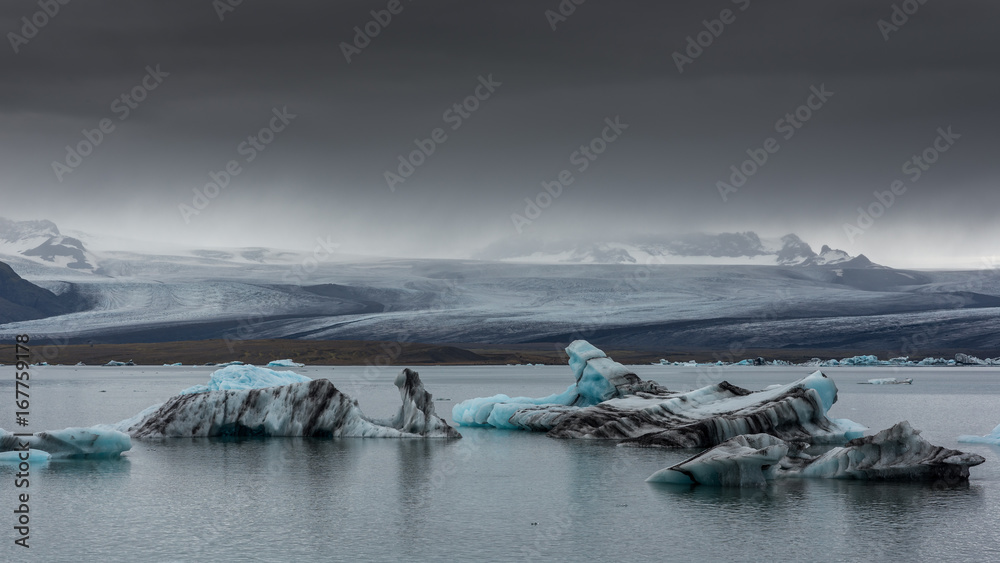 Aussicht auf die Gletscherlagune Jökulsárlón