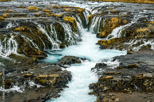 wunderbarer Brúarfoss Wasserfall in Island