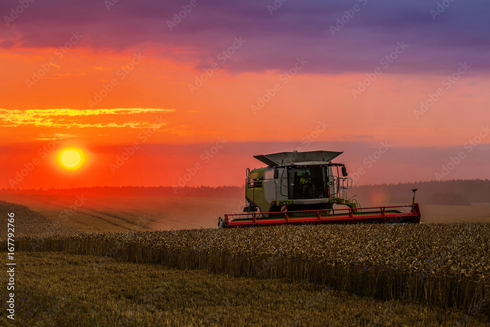 Obraz premium combine 