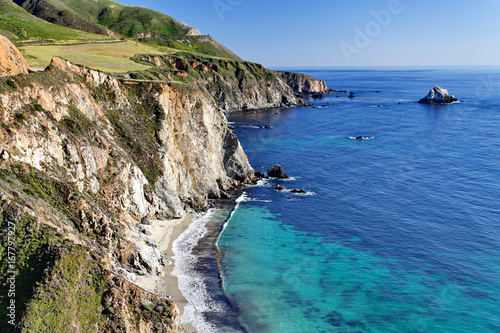 Pacific Ocean - California State Route 1 (Pacific Coast Highway) - nearby Bixby Creek Bridge, Big Sur Area, California, United States