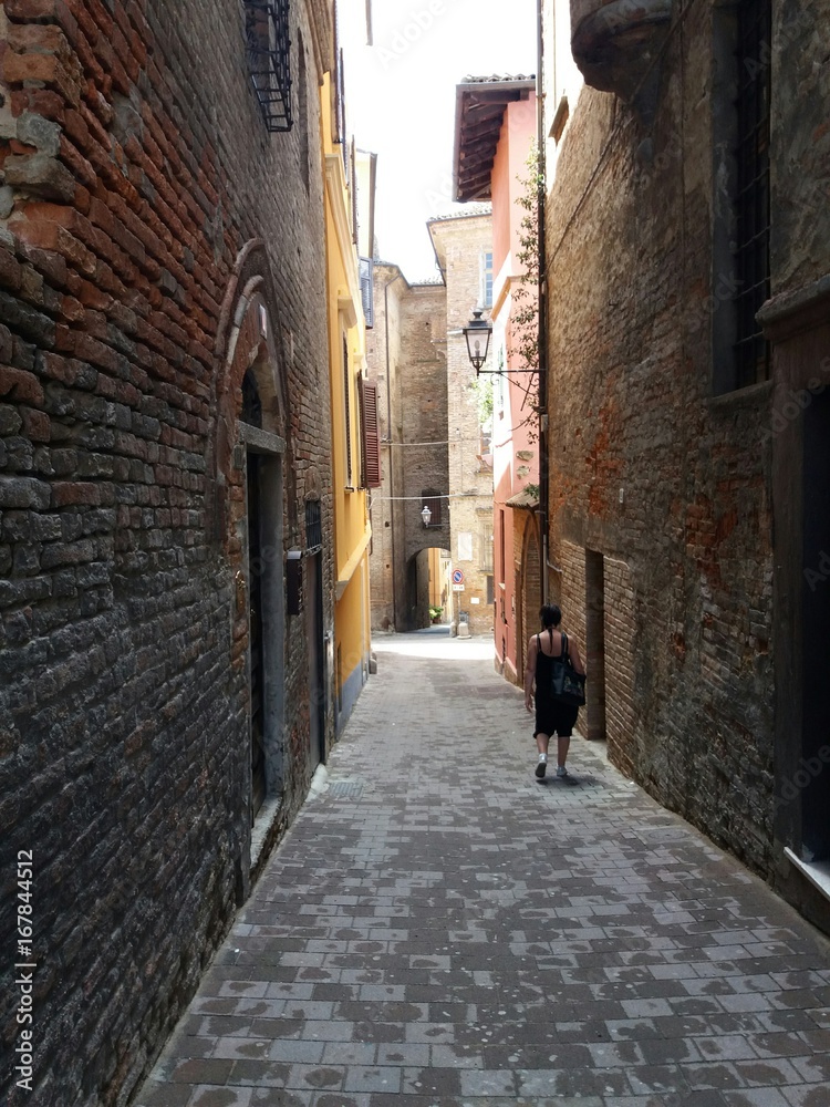 passeggiando per i vicoli di Moncalvo