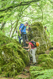 Klettern und Wandern im Wald