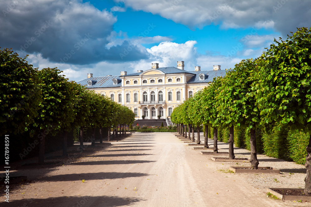 Fototapeta premium Rundale palace built in baroque style in Pilsrundale, Latvia