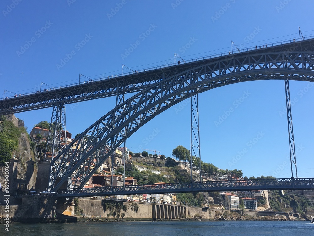 Naklejka premium pont eiffel porto