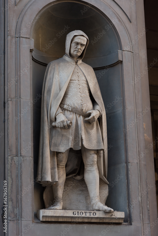 Fototapeta premium Giotto. Statue in the Uffizi Gallery, Florence, Tuscany, Italy