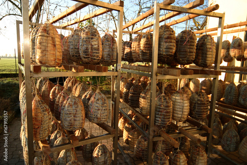 culatello di zibello prodotti tipici tradizionali di parma photo