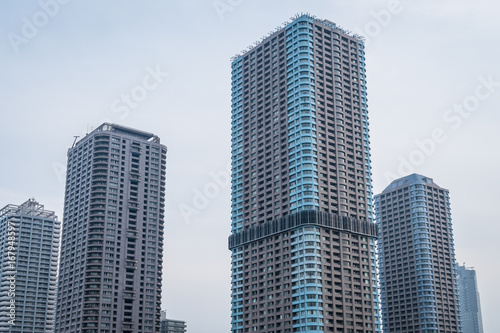 東京湾岸　豊洲運河に臨む高層住宅群６