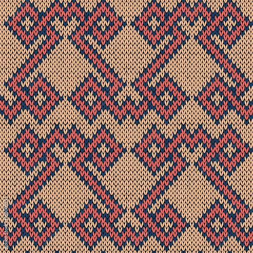 Knitting seamless ornate pattern