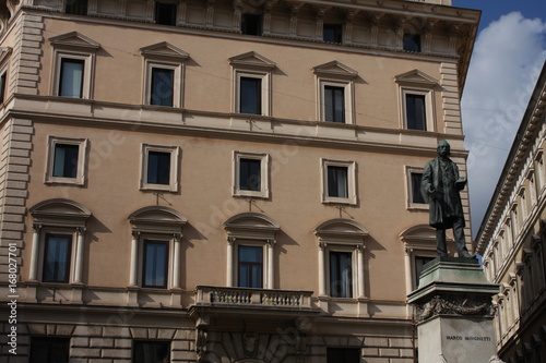 Statue Marco Minghetti in Corso Vittorio Emanuele II, Rome, Italy