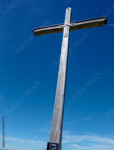 Mountain Cross 2