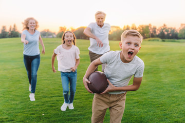 family playing american football