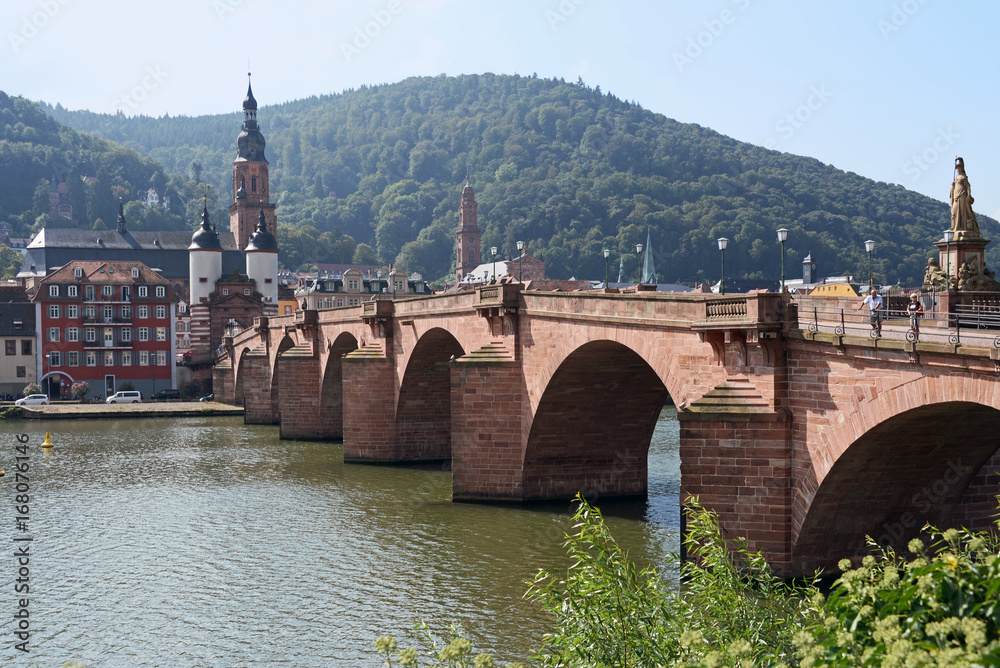 Die alte Brücke von Heidelberg