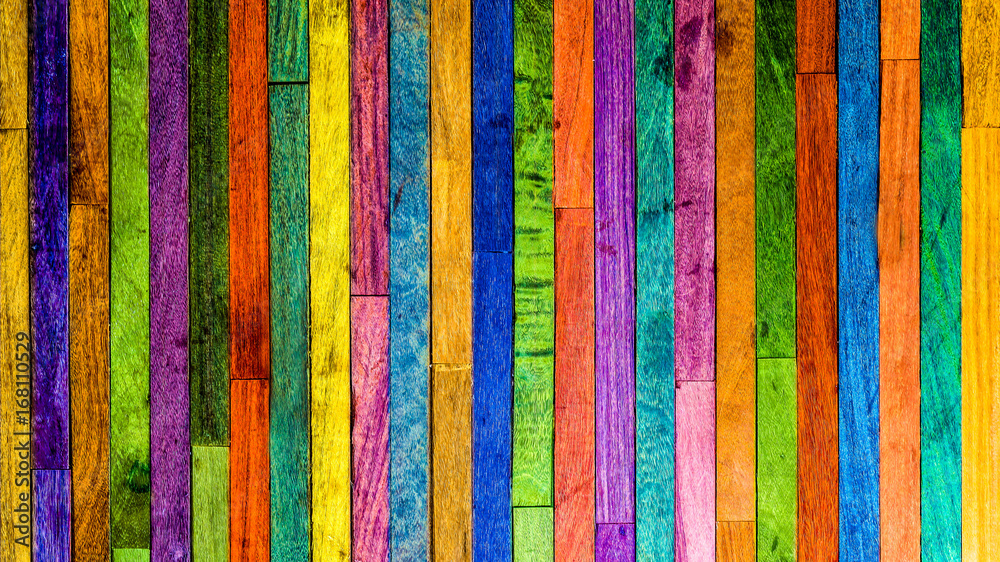 lames de bois multicolore