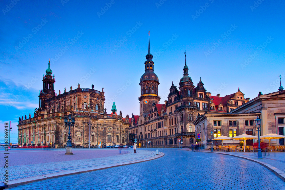 Obraz premium Dresden am Abend, Deutschland