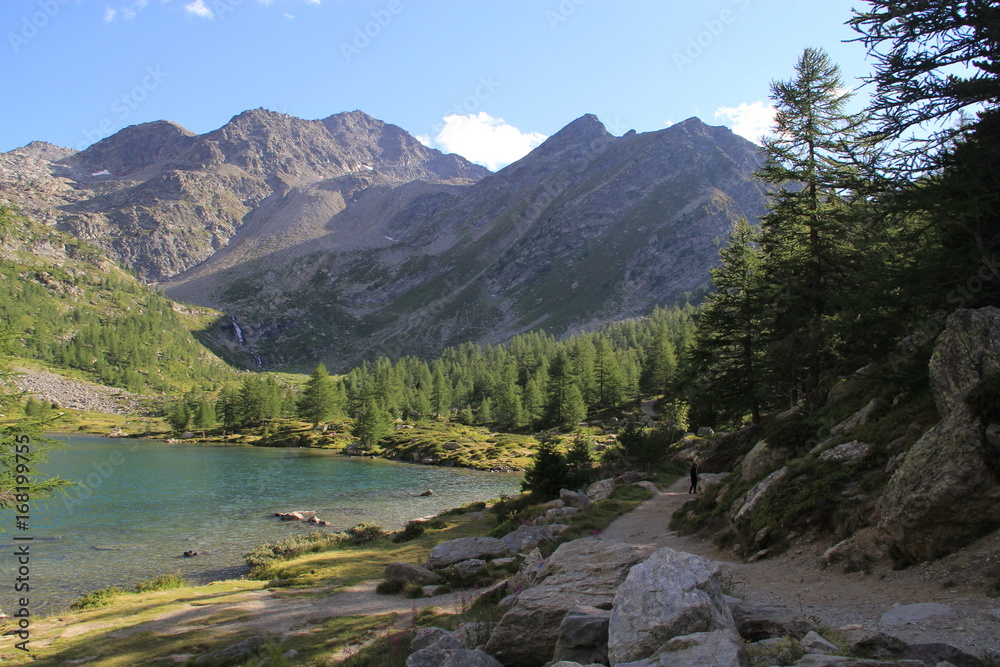 Naklejka premium lac d'Arpy, val d'Aoste, Italie
