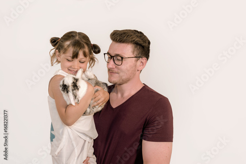 un lapin en cadeau photo