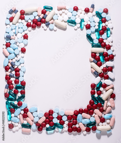 Pill Border Vertical