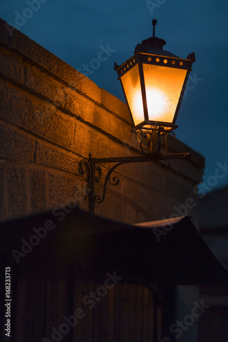 street old vintage lights house lamp night