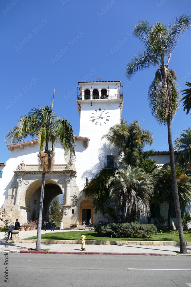 Uhren Turm des Gerichtsgebäudes von Santa Barbara