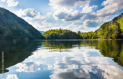 Fototapeta Naklejka Na Ścianę i Meble -  Reflection on Chapel Pond  
