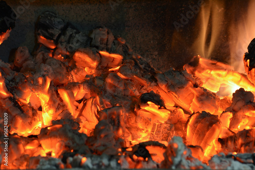 Charcoal boiled for barbecue