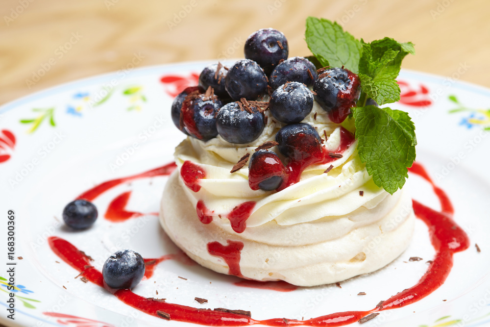 Meringue cake Pavlova with blueberry Meringue cake Pavlova with blueberry