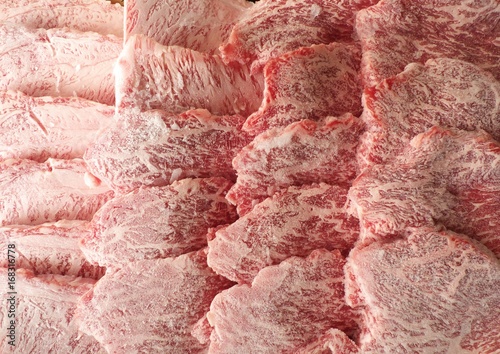 冷凍の日本産霜降り牛肉