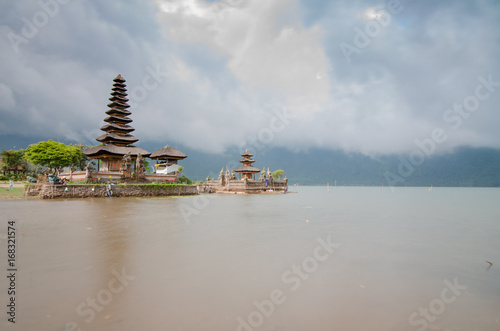 Pura Ulun Danu temple