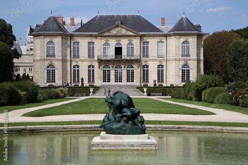 Foto Façade de l'hôtel Biron