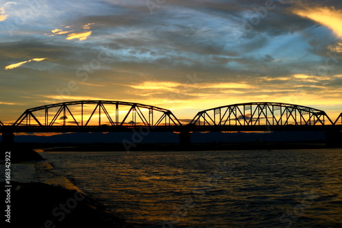 Yoshinogawa Bridge © tsuchikure