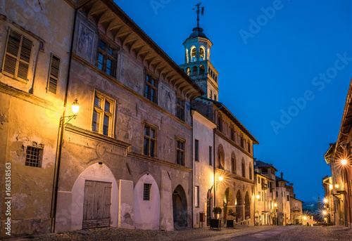 Konstfotografi Saluzzo, Cuneo, ora blu