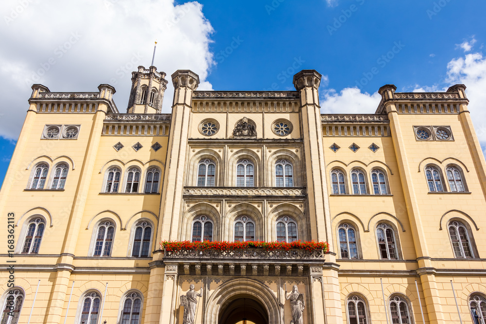 Obraz premium Rathaus am Markt in Zittau in Sachsen