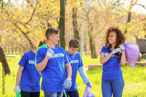 Group of young volunteers i...