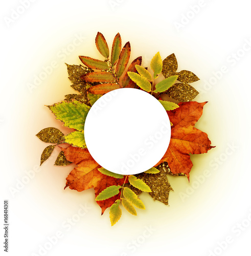 Autumn round frame with dry...