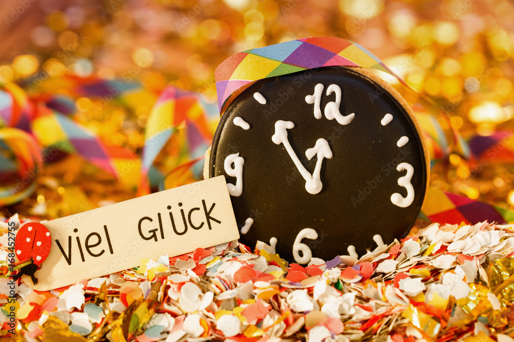 Ab Wie Viel Uhr Darf Man An Silvester Knallen Silvester Jahreswechsel Uhr viel Glück Stock Photo | Adobe Stock