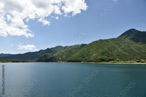 Wallpaper Mural Sai Lake Torontodigital.ca