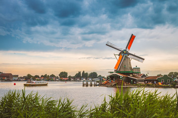 Stickers Amsterdam Groene molens van Zaanse Schans  © Hamperium Photo