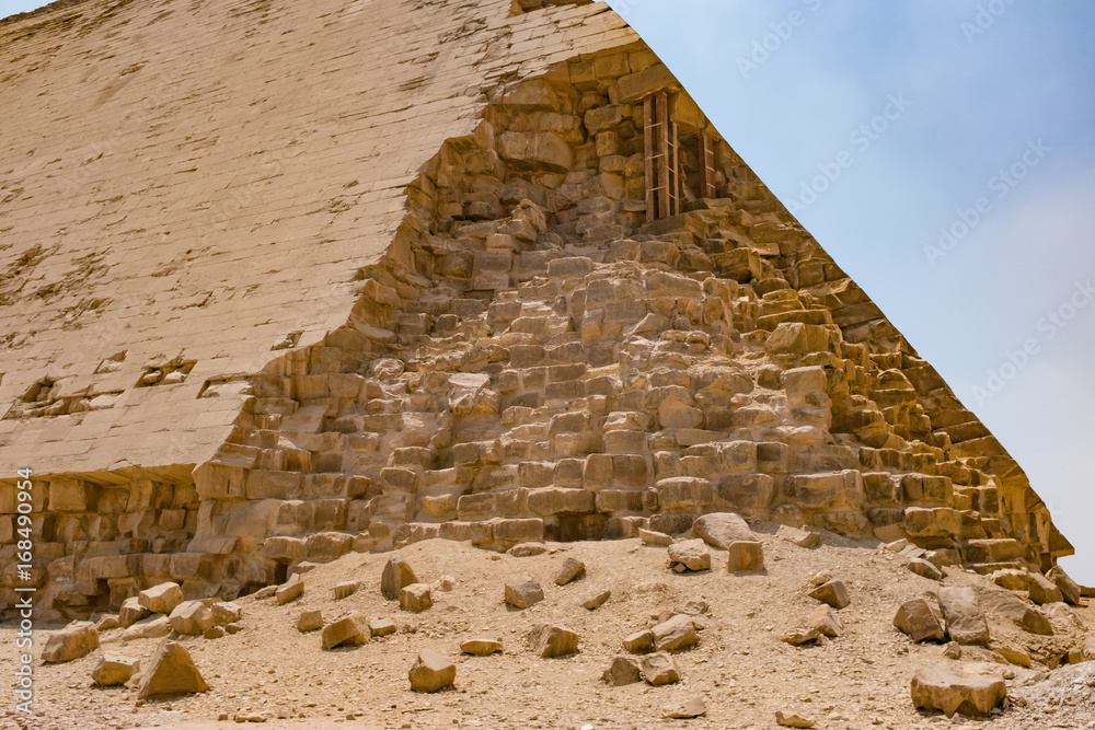 エジプト スネフェル王の屈折ピラミッド Bent Pyramid Egypt Stock Photo Adobe Stock