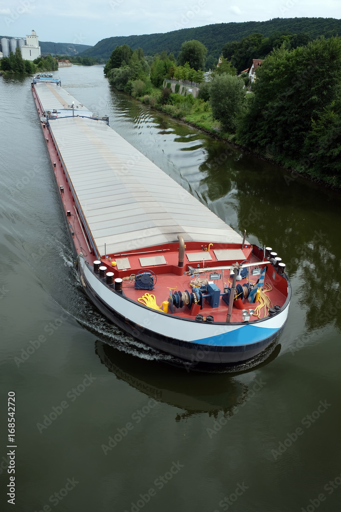 Naklejka premium Binnenschiffer